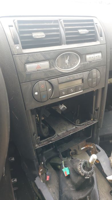 Panou clima climatronic ford mondeo mk3 focus 1