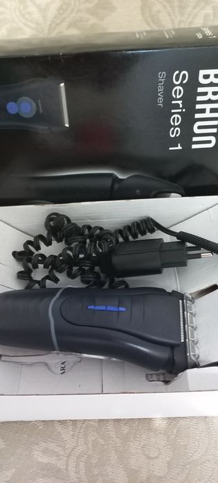 Aparat electric pentru bărbierit