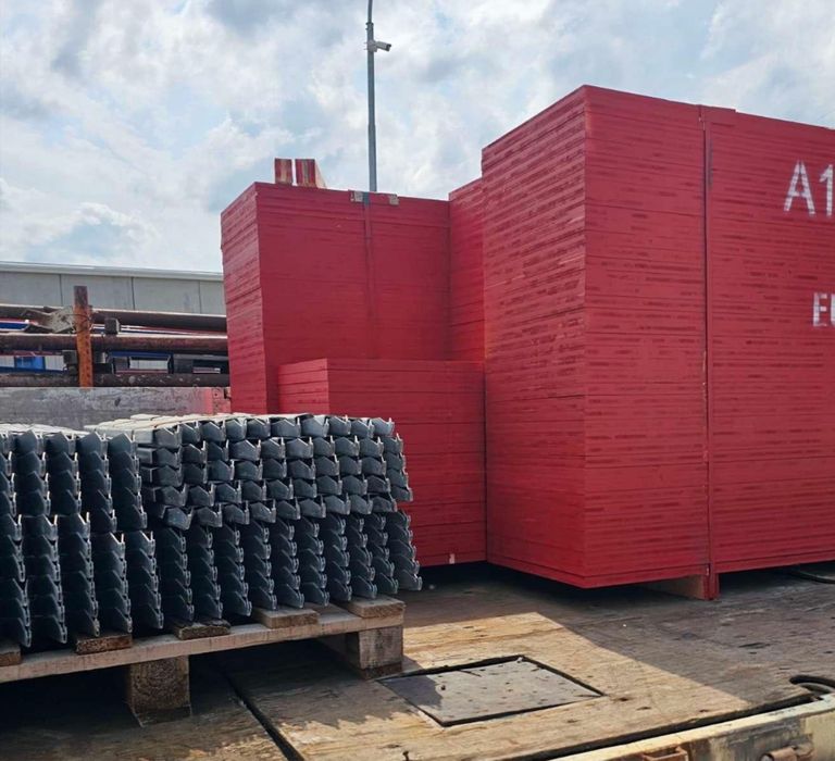 Cofraje doka, placa galbena cofrare, panouri, schele metalice, popi