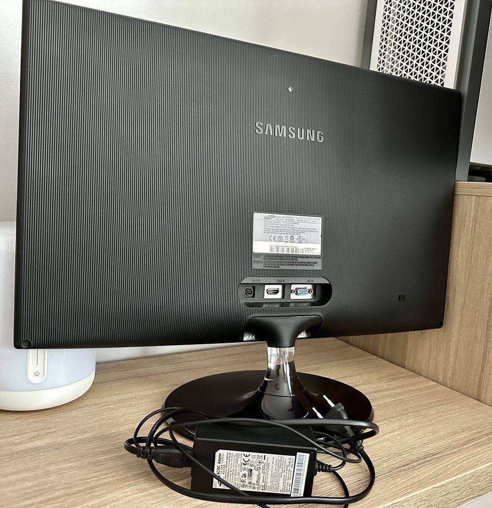 Monitor Samsung 24 inch LED S24B350H