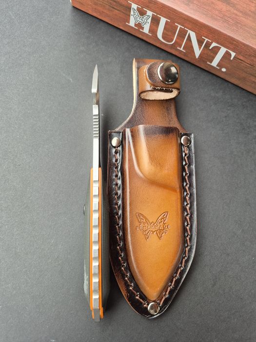 Нож Benchmade 15018 Hunt Saddle Mountain Skinner с кожена кания