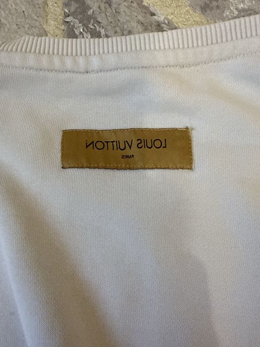 Блуза на Louis Vuitton