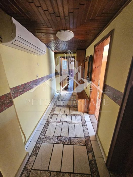 Дава се под наем Тристаен апартамент в Велинград - 85 кв.м за 306 € - Снимка #9