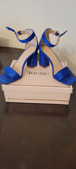 Sandale albastre mas.38