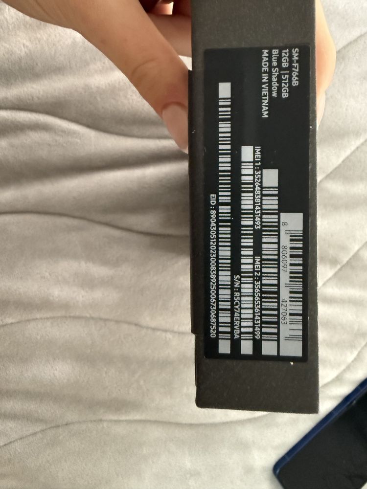 Samsung Galaxy Z Flip 7 , 512 GB