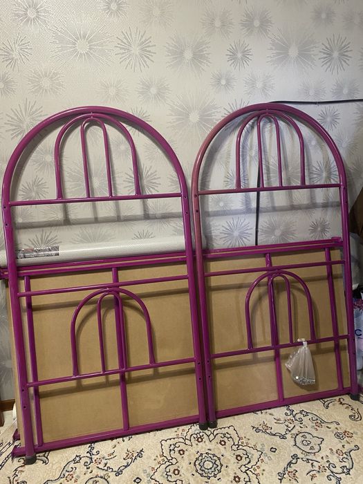 Продам железную кровать