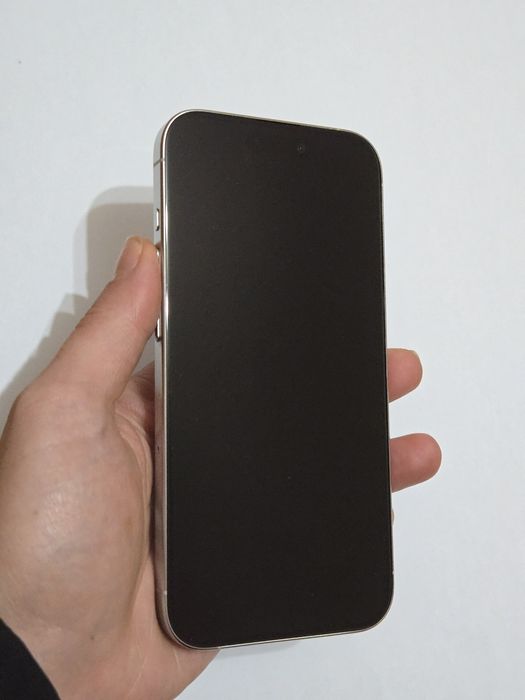 Vand/schimb iPhone 15 Pro 256gb