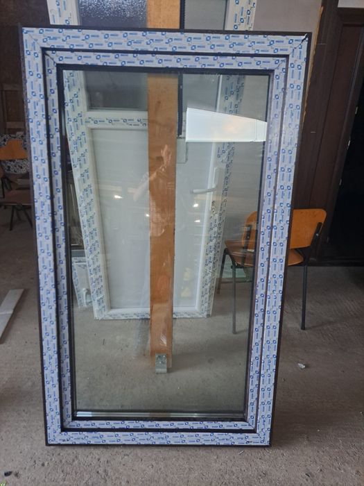 Fereastra pvc stejar inchis