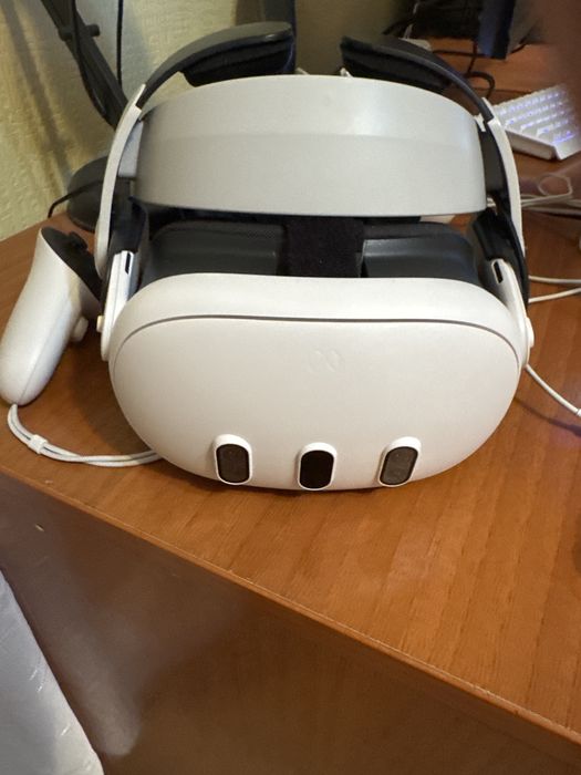 Meta 3 вр очки 512 гб в идеальном состояние