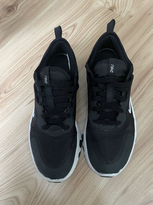 NIKE Renew/дамски маратонки 39