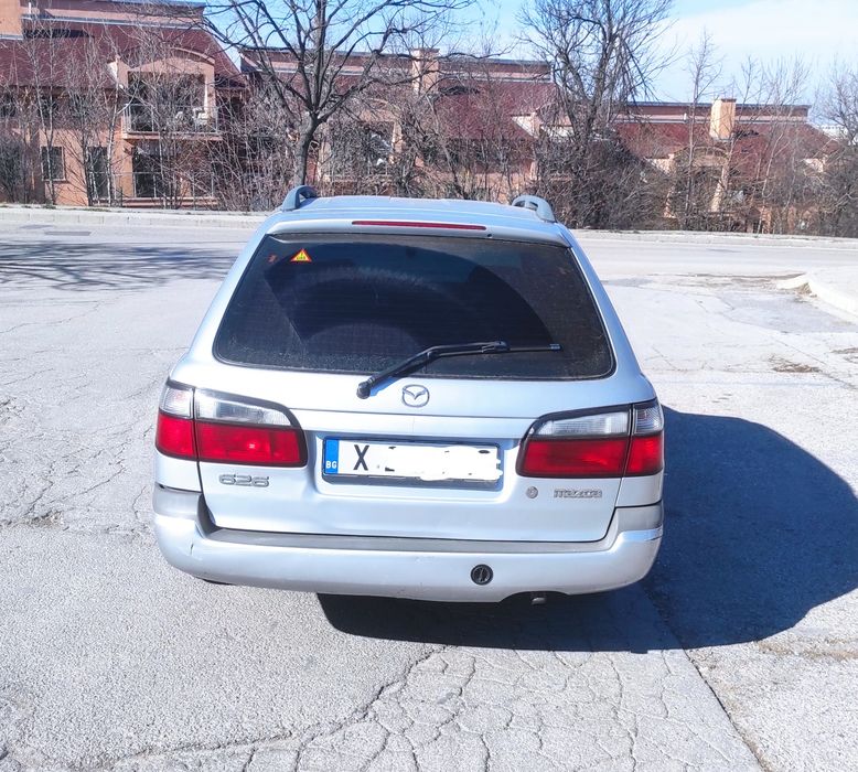 Mazda 626 1.8I ГИ комби с климатик и нов акумулатор