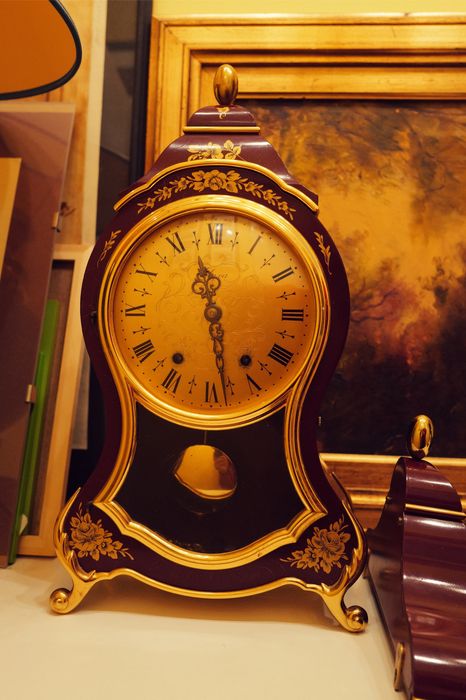 Ceas pendula Swiss ELUXA Neuchatel Zenith XXL cu consola de perete