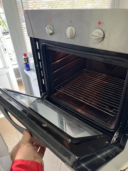 Електрически плот и фурна за вграждане Fagor