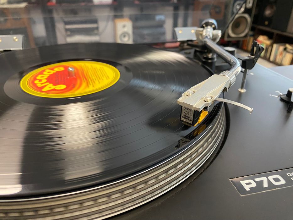 Грамофон Micro Nikko Transonic