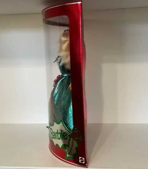 Păpușă Barbie Happy Holidays Special Edition din 1995 ediție limitată