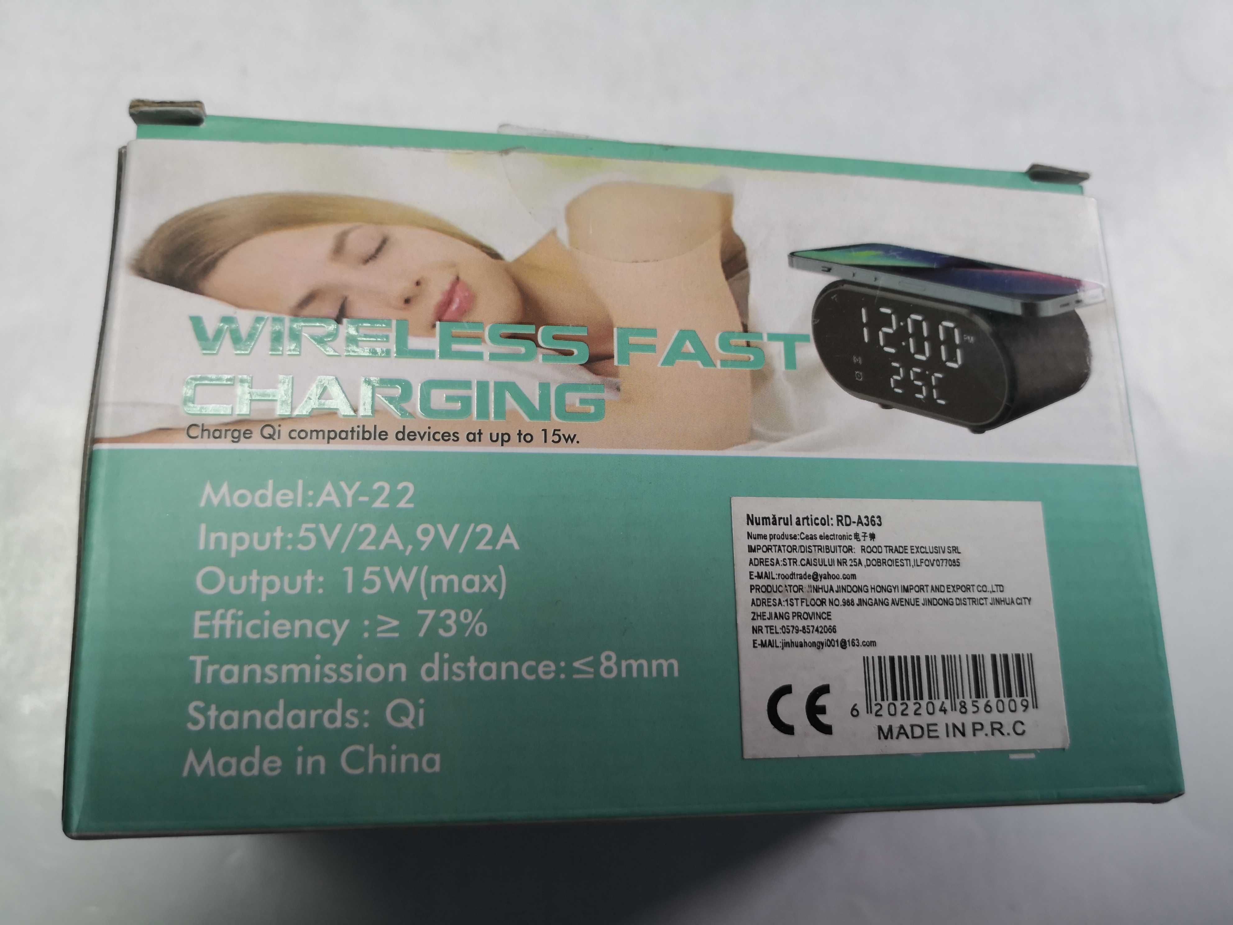 Incarcator de telefon wireless cu ceas