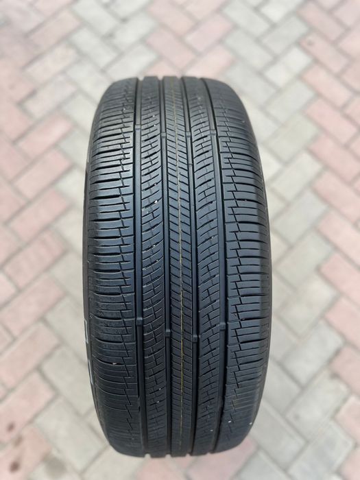 Автошины в комплекте 4 штуки в идеальном