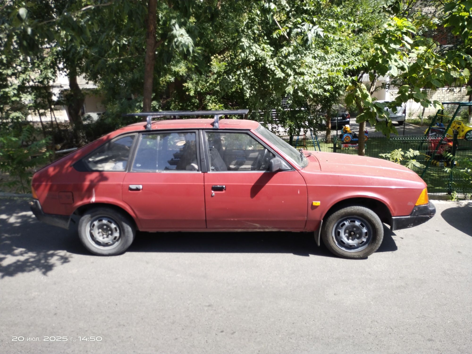 Продам Москвич 2141