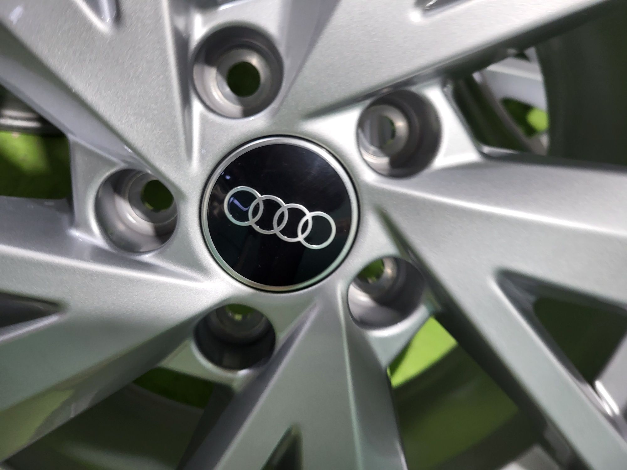 17 5x112 Audi Vw Skoda лети джанти 5х112