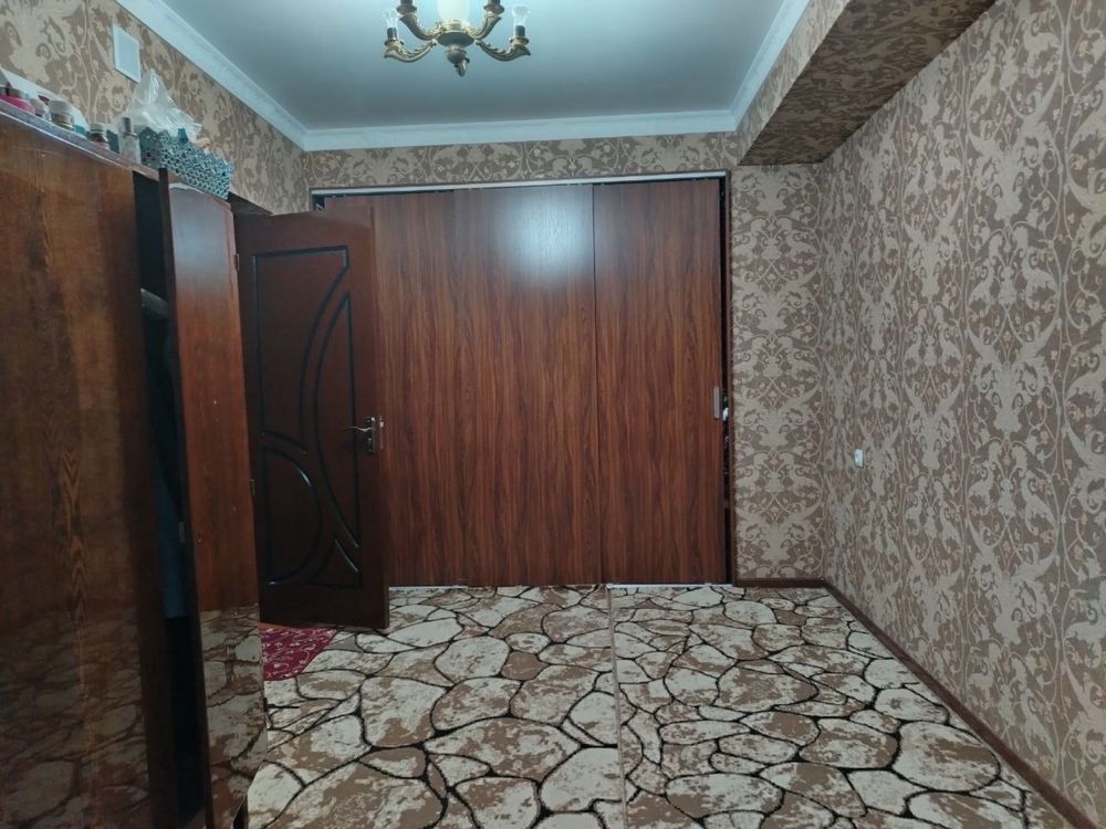 Uchtepa tumani 23 kvartal 4 xonali uy srochna