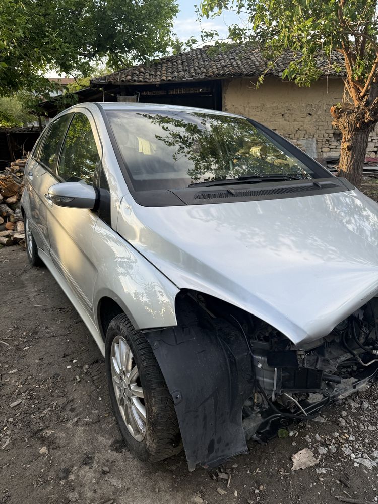 Mercedes B200 W245 На Части !