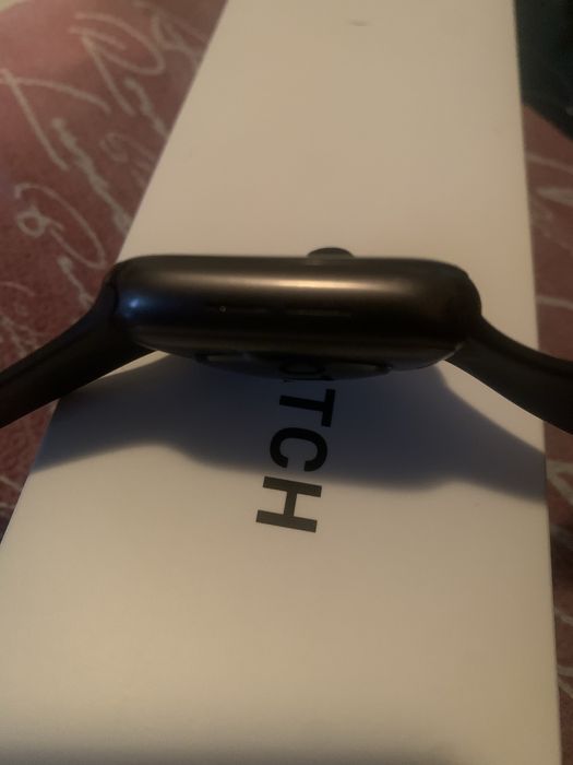 Apple watch SE2 44mm LTE 2023г