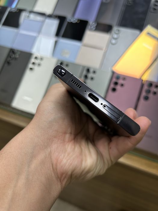 Samsung S23 Ultra 12/256Gb orginal