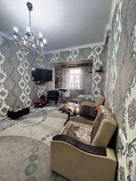 Продаётся 2 комнатная квартира Мухтар Ашрафий  56.000у.е