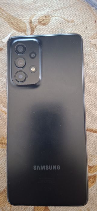 Продава се Samsung Galaxy A53 5G със 128GB памет
