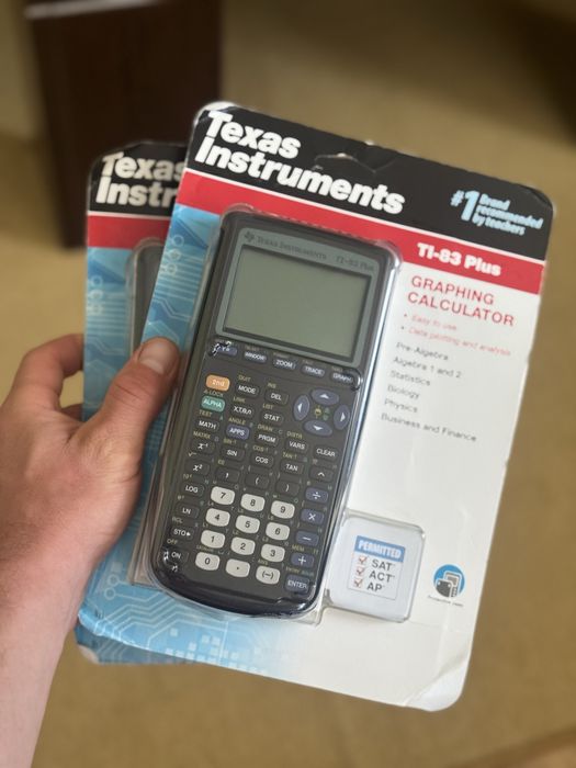 calculator stiintific texas instruments ti-83 plus