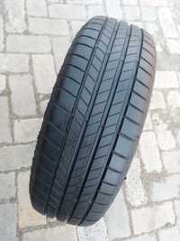 O bucată 205/60 R16 vară - una Bridgestone Michelin