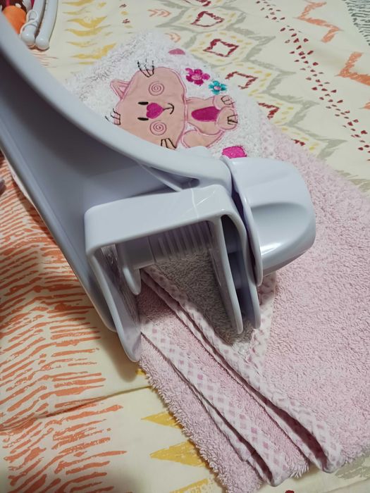 Музикална играчка за легло Chipolino - Сладкиши