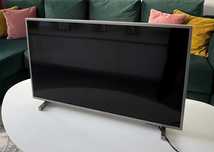 Televizor Philips Smart, Full HD cu ambilight