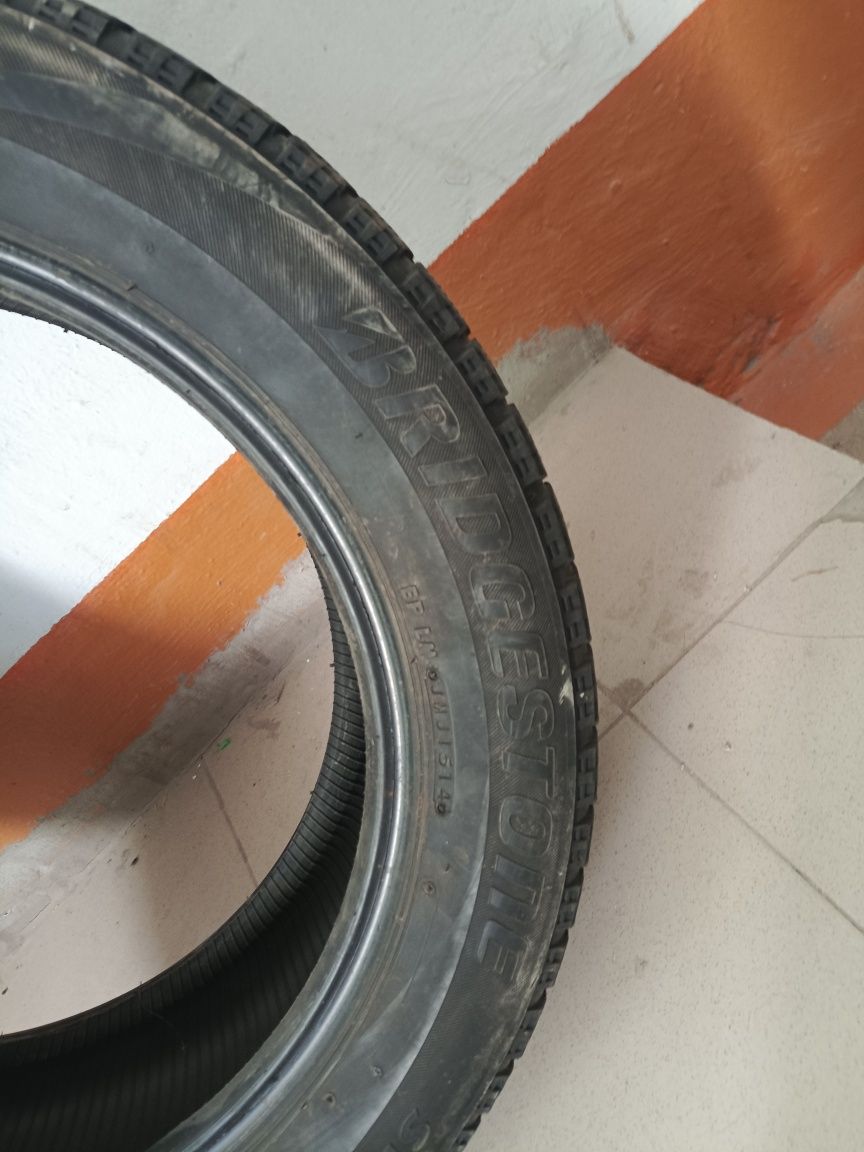Продам шину в отличном состоянии
