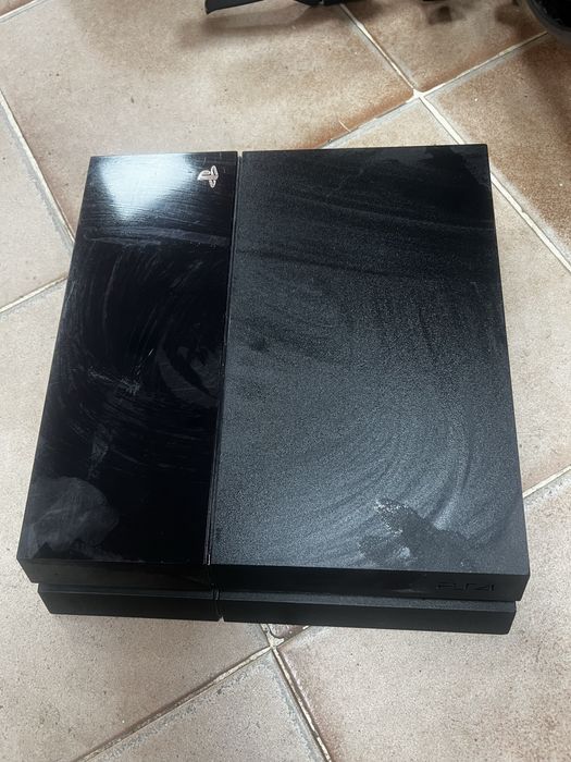 Playstation 4 за части два броя