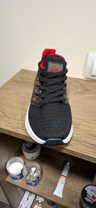 Маратонки Adidas