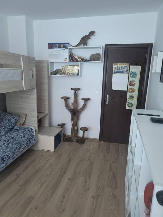 Продава се Тристаен апартамент в Бургас, Сарафово - 80 кв.м за 1938 €/кв.м - Снимка #3