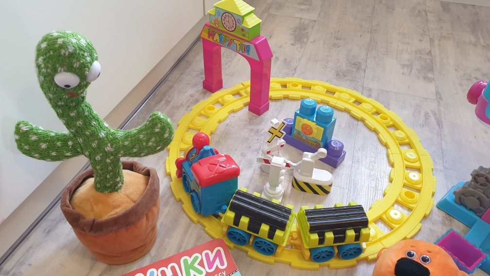Пакет с игрушками