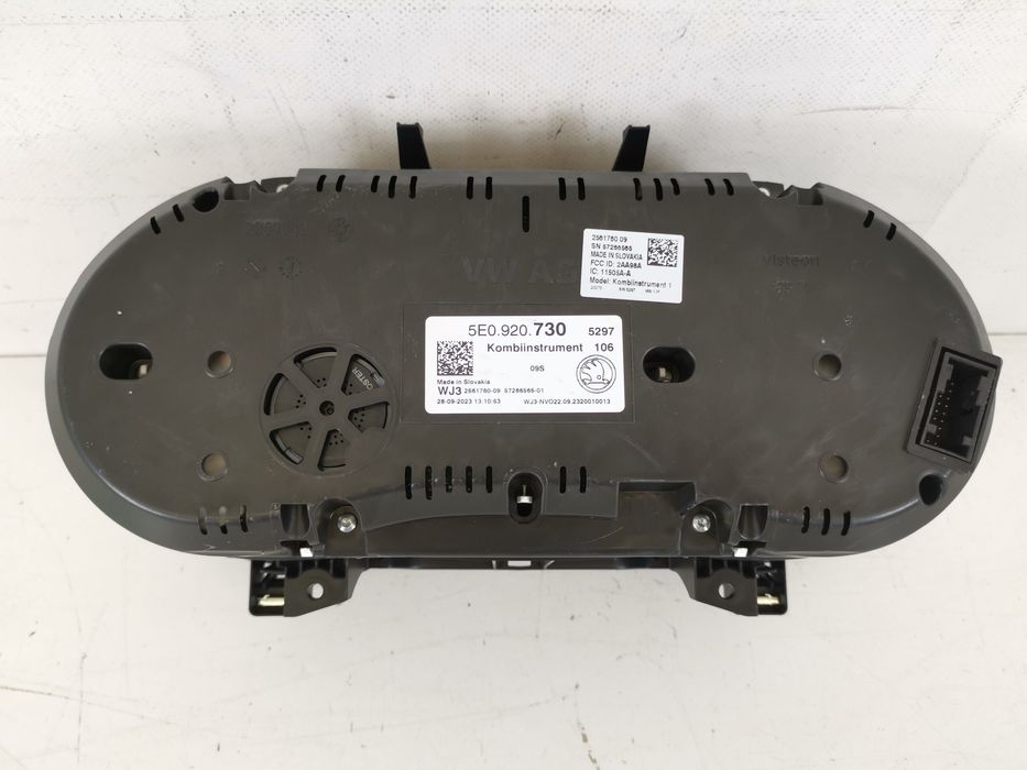 Таблo Шкода / Skoda Octavia 3 Оригинален, В Добро Състояние