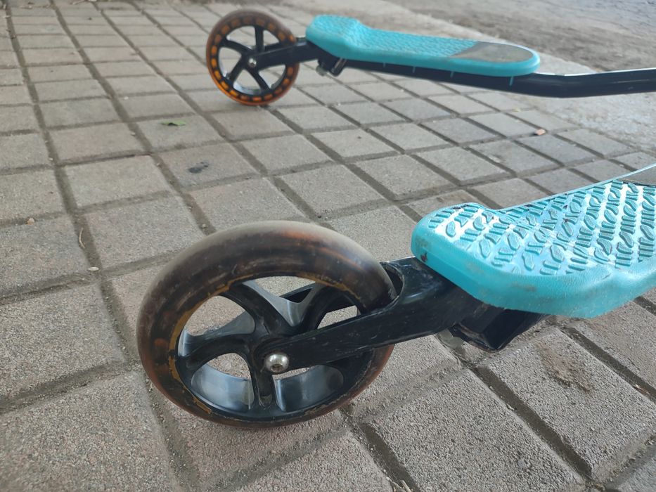 Scooter Fliker bine întreținut, fără probleme