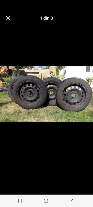 Trei seturi de roti BMW 205/55/16 .Vând 3 seturi complecte