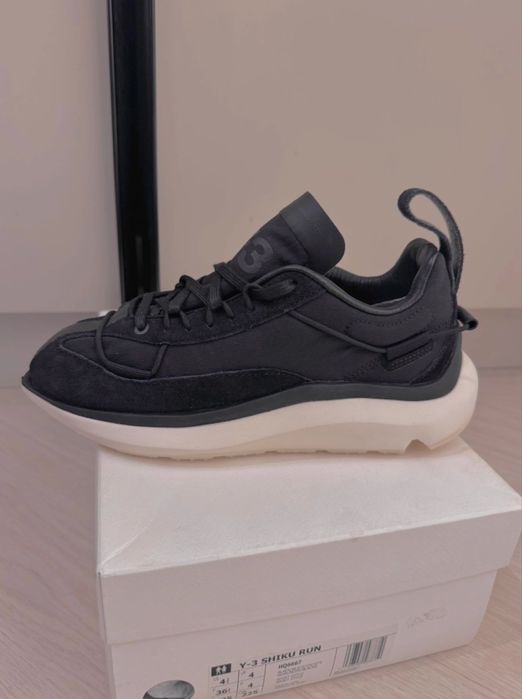 Adidasi Y-3 ,noi ,femei