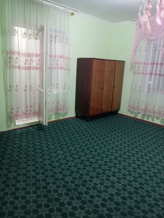 Ижарага берилади 1хона 8-этаж лифт бор ДСК