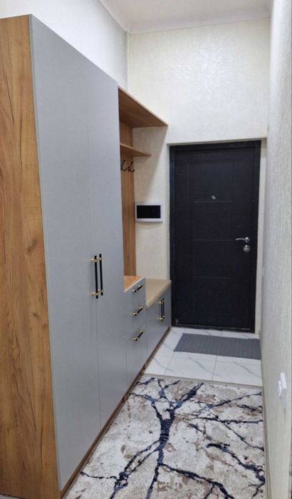 2 xonalik kv ijara beriladi