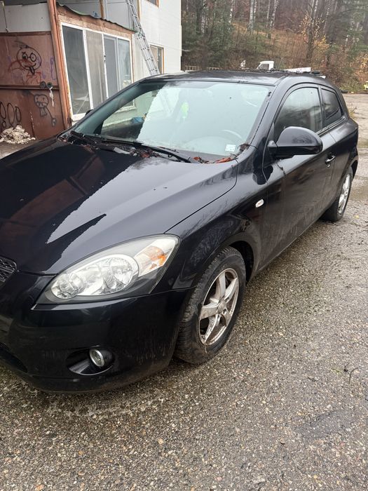 Продавам KIA CEED дизел