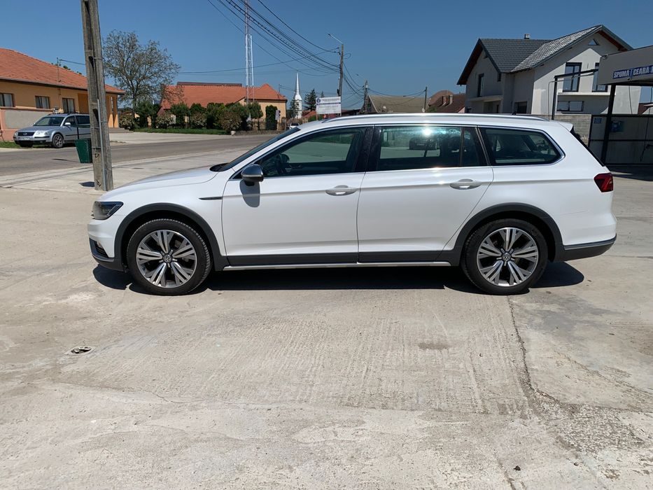 VW Passat B8 Alltrak 2.0TDI 4x4 Automat FULL