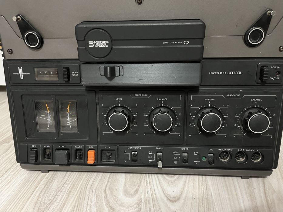 Magnetofon Philips N4504 defect