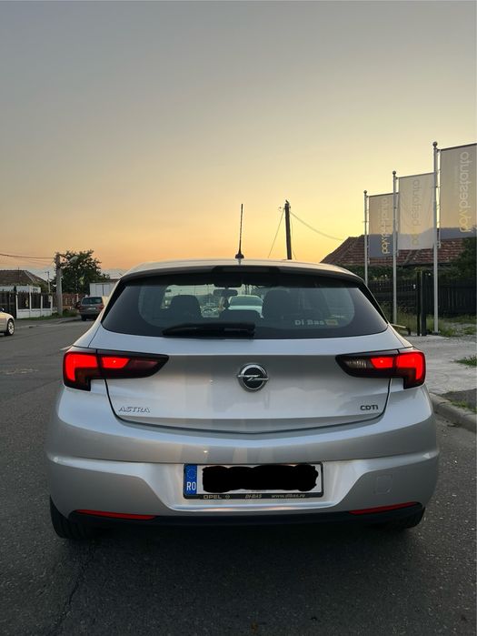 Opel Astra K.