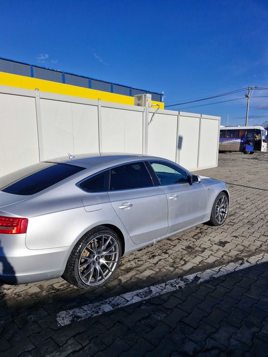 Audi a 5 quattro 3.0 an 2011