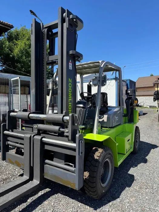 Alta ZOOMLION FD70 Motostivuitor